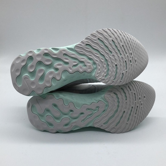 WOMEN'S NIKE CT2423 007 REACT INFINITY RUN FK 2 RUNNING SHOES SNEAKERS no box - Picture 6 of 7